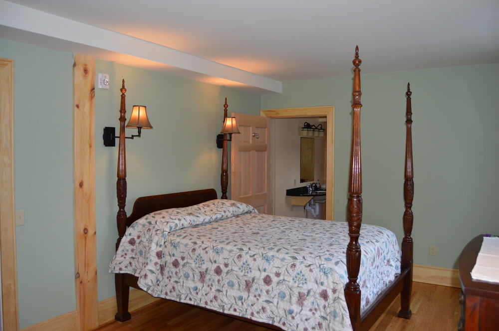 The Chipman Inn Ripton Bagian luar foto