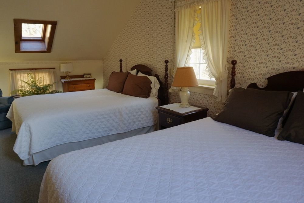 The Chipman Inn Ripton Bagian luar foto
