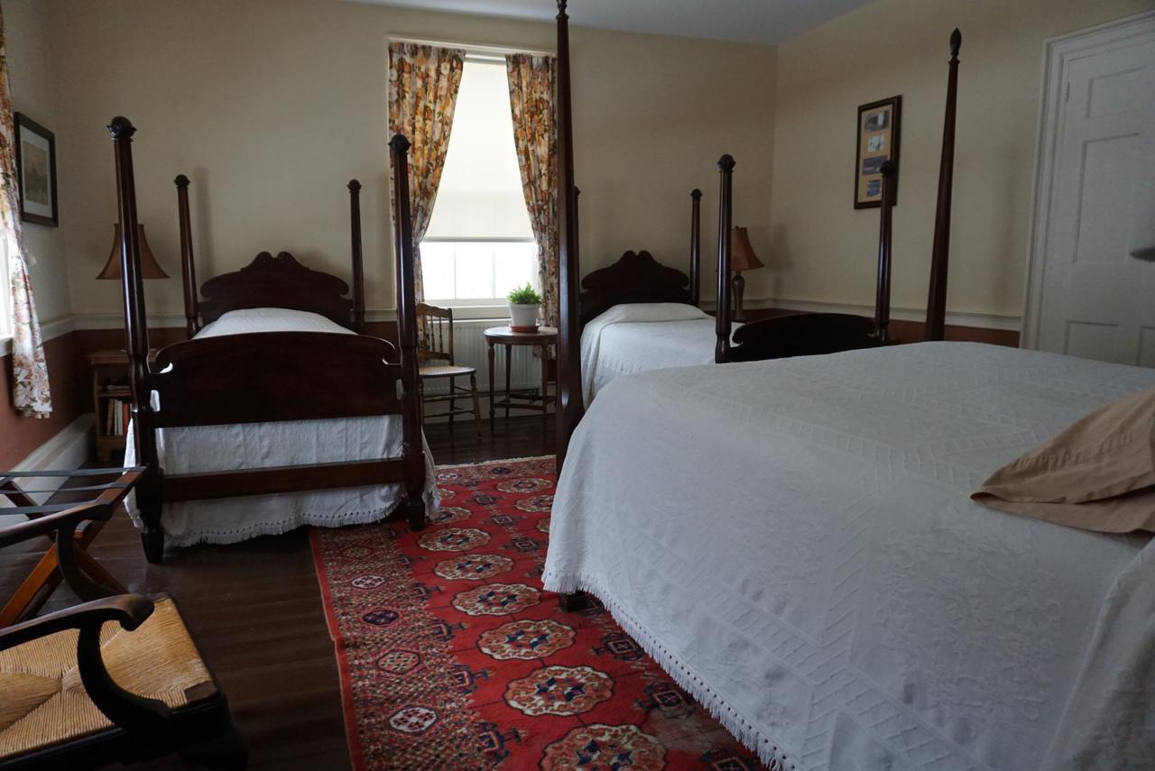 The Chipman Inn Ripton Bagian luar foto
