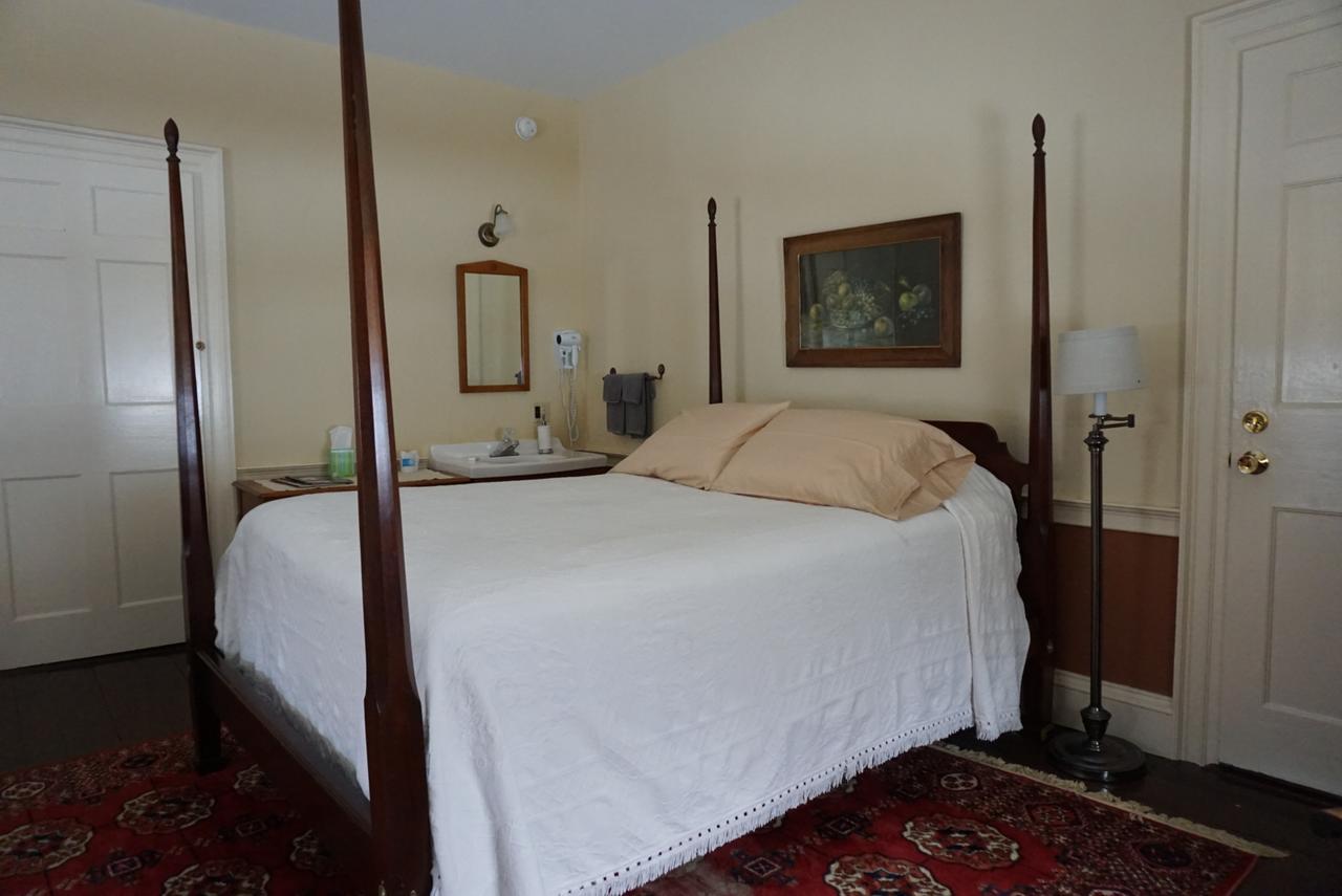 The Chipman Inn Ripton Bagian luar foto